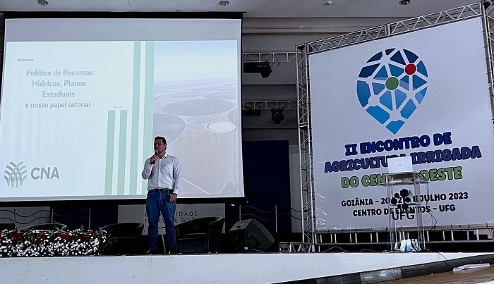 CNA debate desenvolvimento da agricultura irrigada no Centro-Oeste